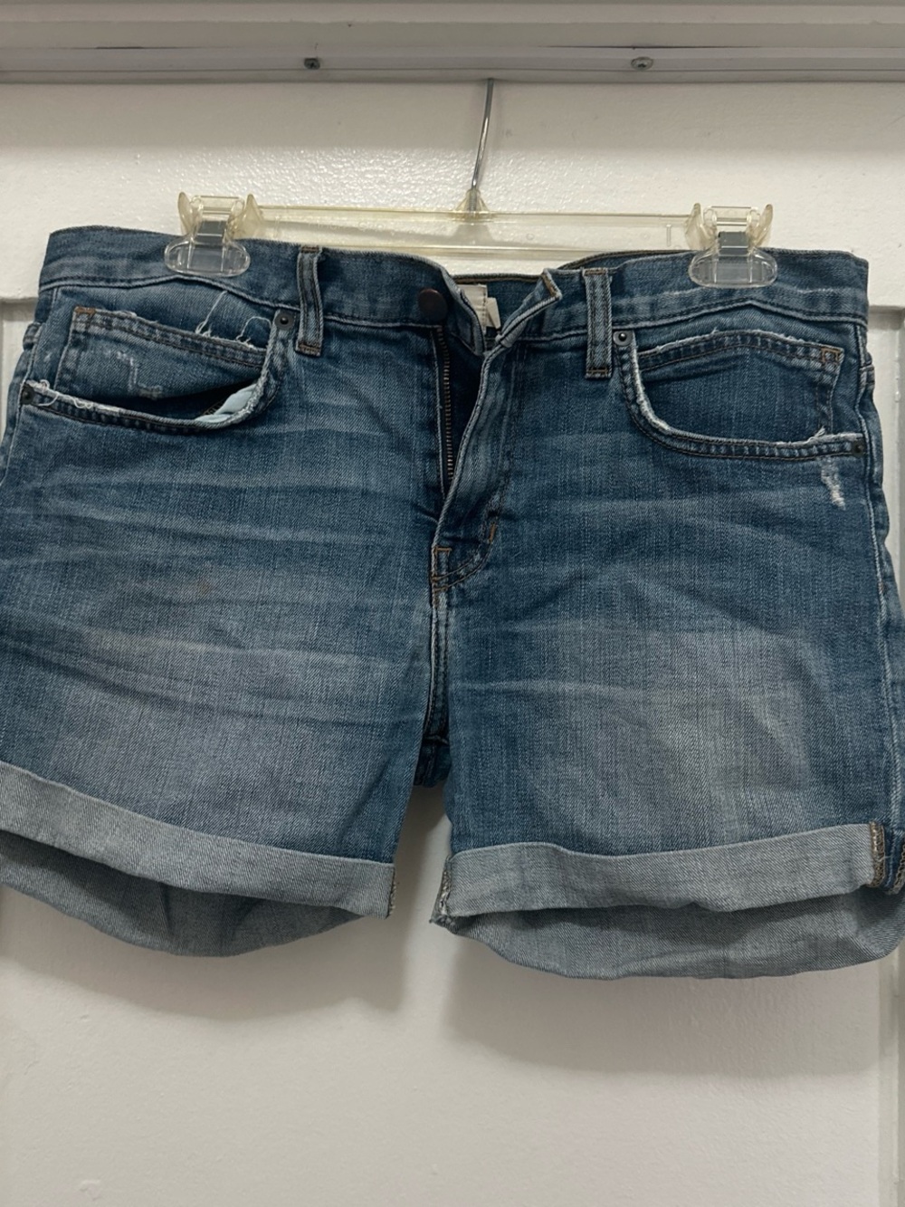 Kova & T Blue denim shorts with a relaxed fit